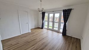 Lounge- click for photo gallery
